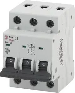 Автоматический выключатель ЭРА PRO NO-900-35 ВА47-29 3P 1А кривая C 4,5кА